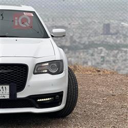 كرايسلر 300